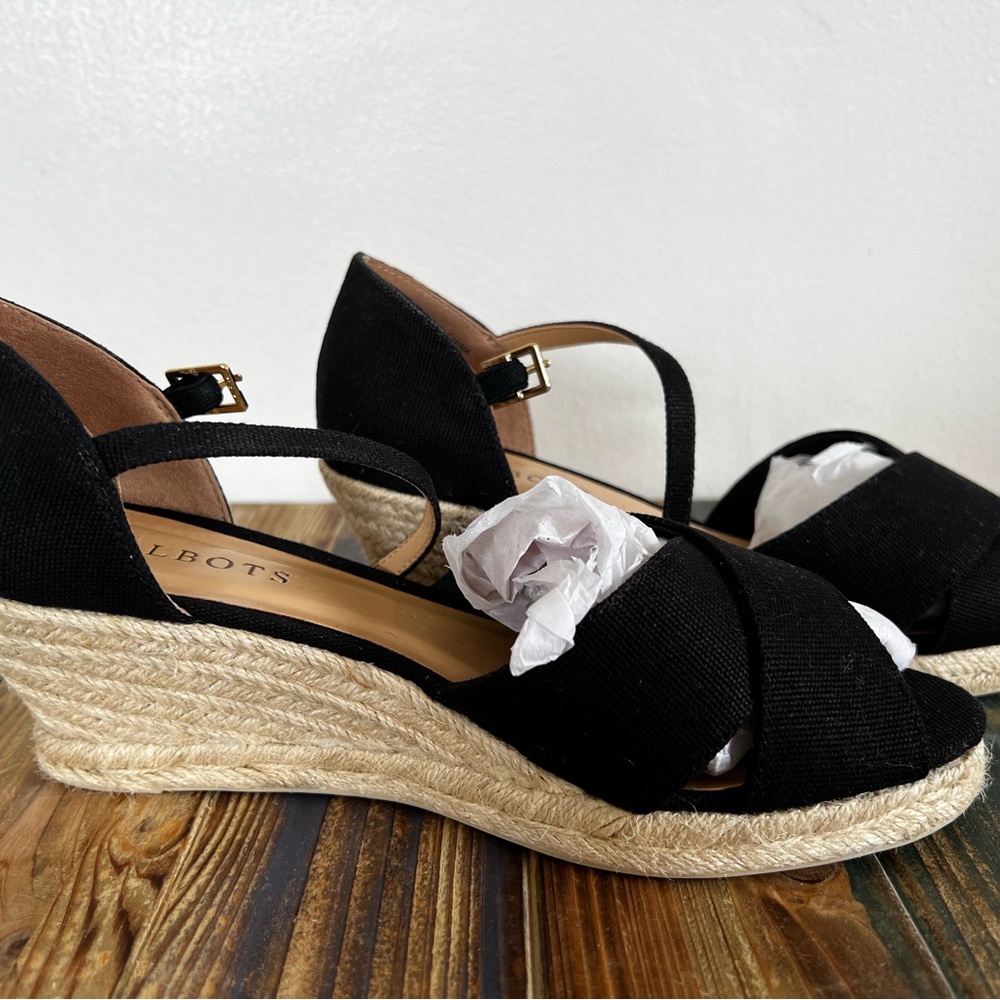 Talbots Black Lyndsay Criss Cross Wedge Size 8m